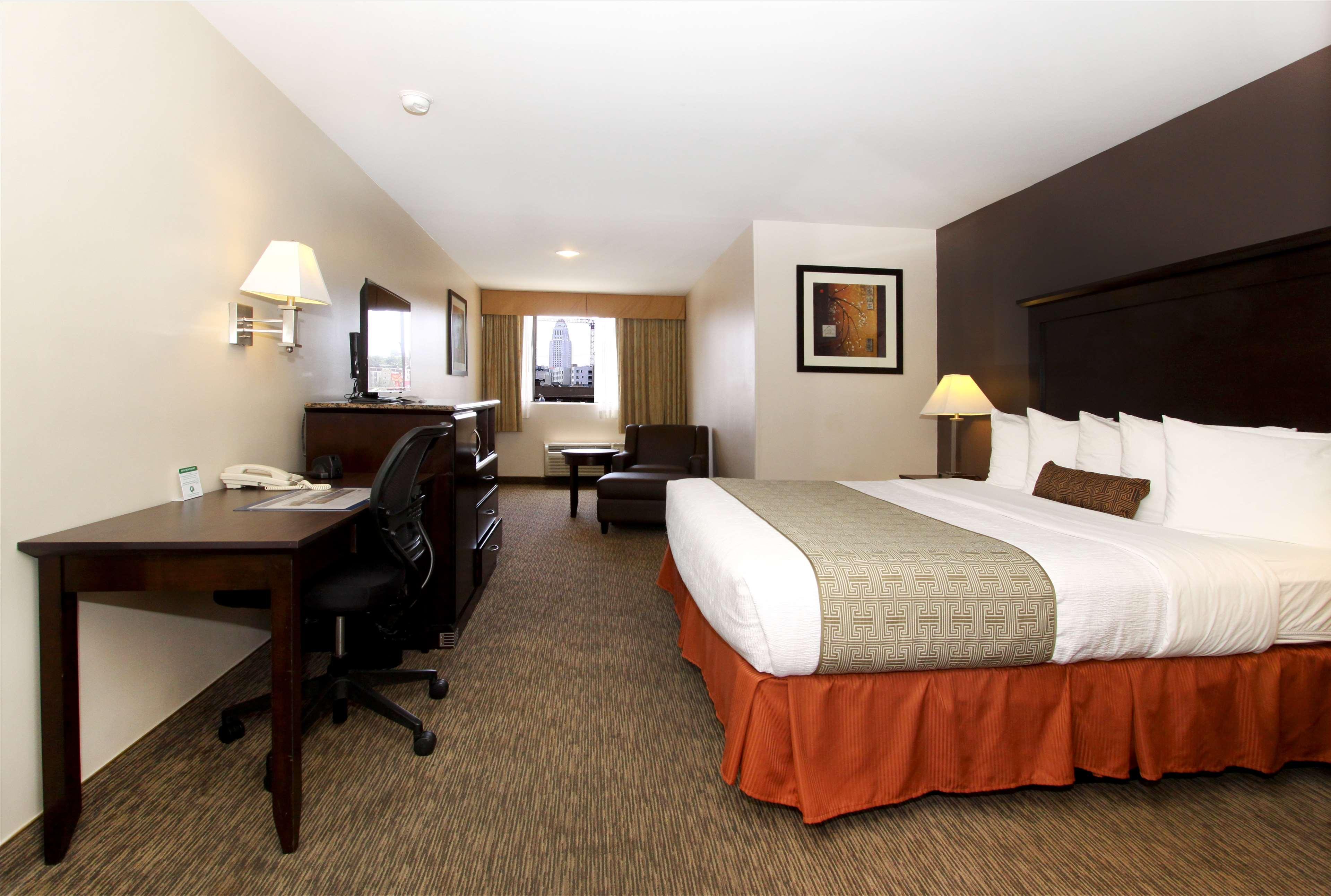 Best Western Plus Dragon Gate Inn Los Angeles Room photo